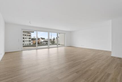 Wohnung Bad Lippspringe - 4 Zimmer, 145 m&sup2;, 1.750&euro; | Angebot:25351238