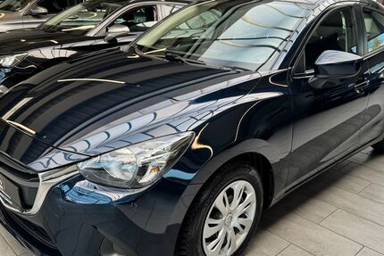 Mazda 2 130.000 km 7.900 &euro; Detmold 32758