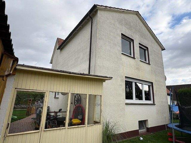 Einfamilienhaus Brakel - 4 Zimmer, 100 m&sup2;, 120.000&euro; | Angebot:26715532