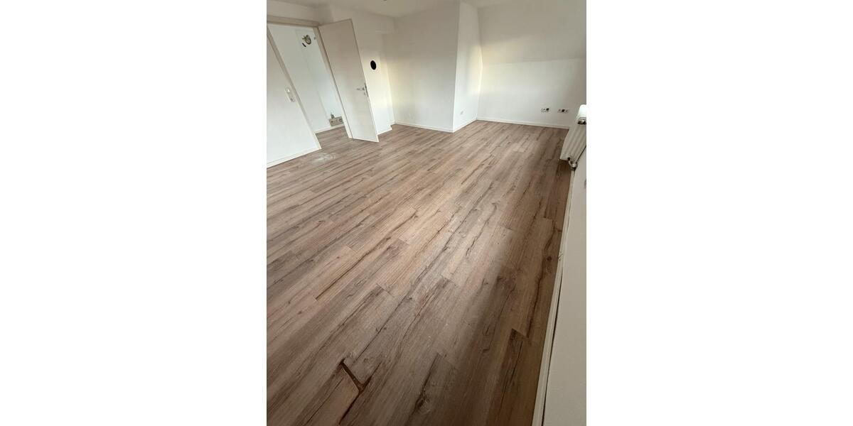 Schöne große Wohnung mit 5 Zimmern 140m2 ,Balkon und Dachterrasse 5 zimmer