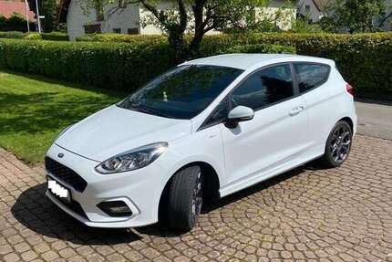 Ford Fiesta 54.000 km 10.500 &euro; Bad Driburg 33014