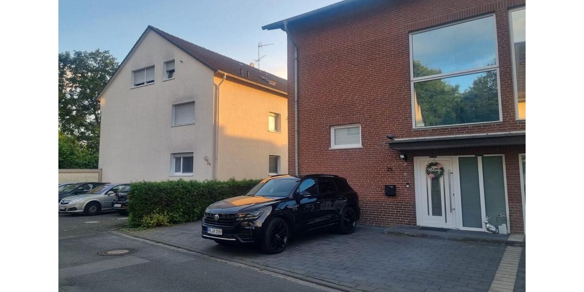 Doppelhaushälfte Paderborn - 6 Zimmer, 170 m&sup2;, 1.770&euro; | Angebot:26623740