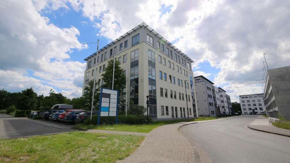Büro in Paderborn 972 € 108 m² zimmer
