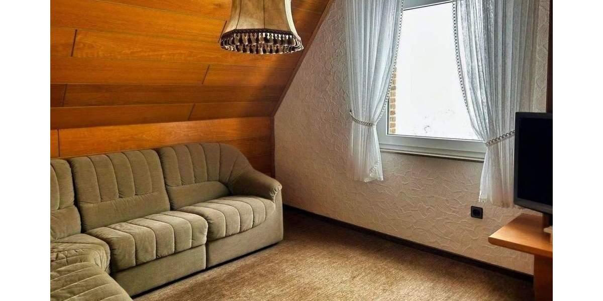 Einfamilienhaus Steinheim Sandebeck - 9 Zimmer, 209 m&sup2;, 249.000&euro; | Angebot:25687387