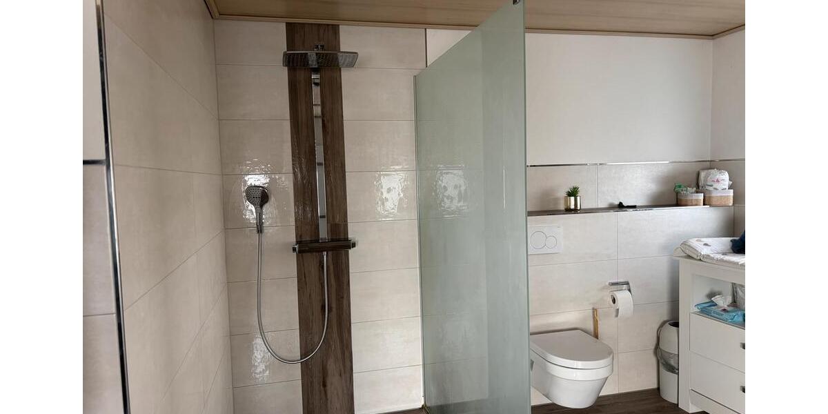 Einfamilienhaus Marsberg - 4 Zimmer, 180 m&sup2;, 1.300&euro; | Angebot:27615858