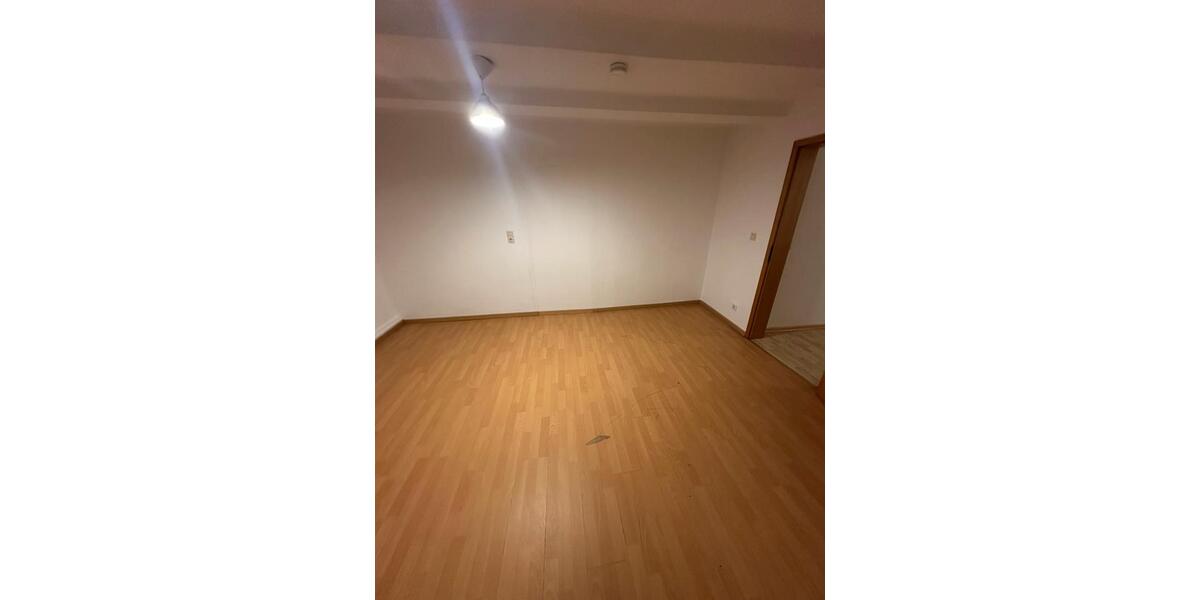Etagenwohnung Marsberg - 4 Zimmer, 90 m&sup2;, 640&euro; | Angebot:25932725