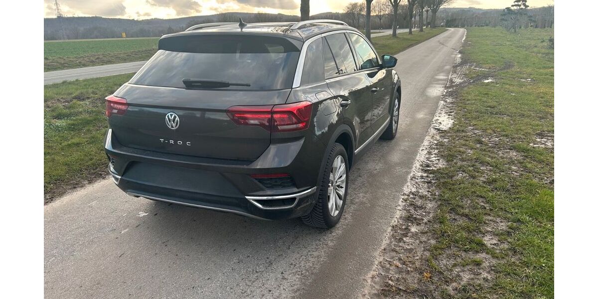 VW T-Roc 73.700 km 17.400 &euro; Horn-Bad Meinberg 32805