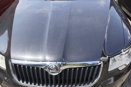 Skoda Superb 144.000 km 8.490 &euro; Paderborn 33102
