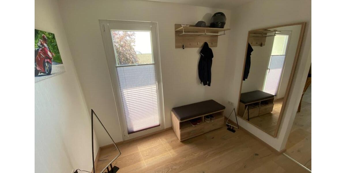 Dachgeschoßwohnung Detmold Hakedahl - 3 Zimmer, 90 m&sup2;, 139.000&euro; | Angebot:26901778