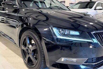 Skoda Superb 134.567 km 17.500 &euro; Paderborn 33102