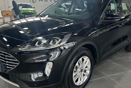 Ford Kuga 106.000 km 16.950 &euro; Paderborn 33106