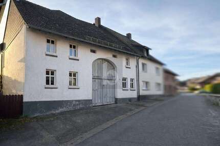 Haus Marsberg - 12 Zimmer, 175 m&sup2;, 195.000&euro; | Angebot:26753606