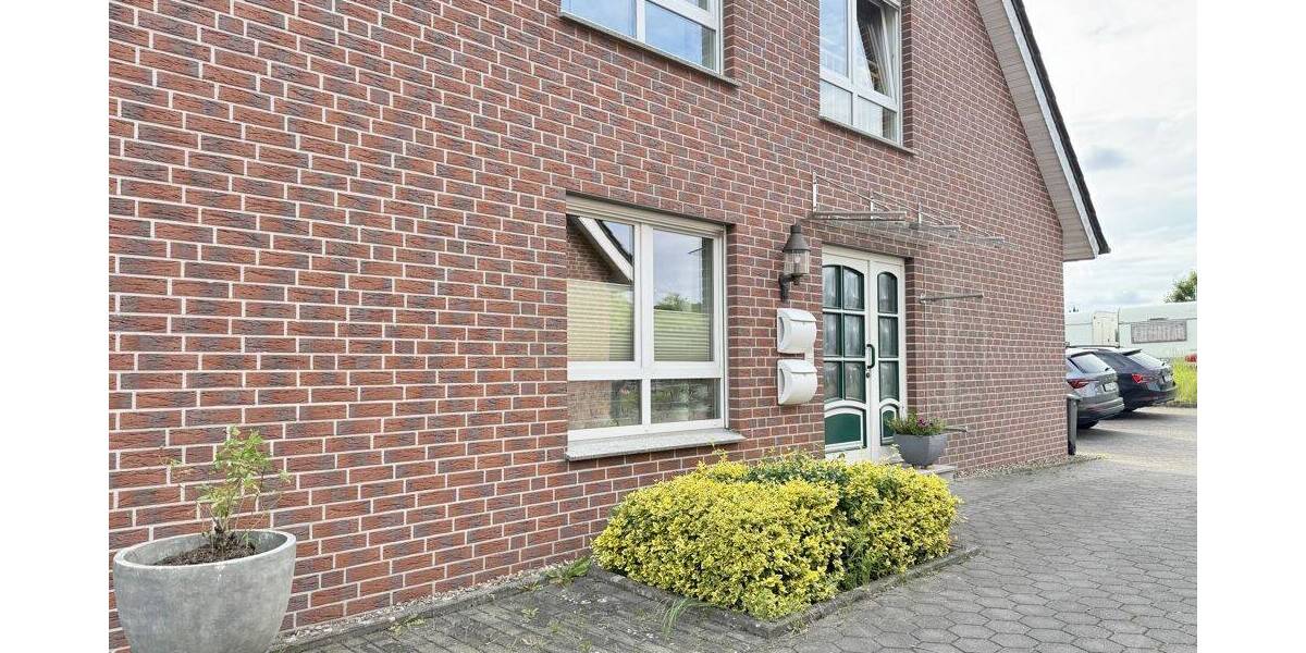 Etagenwohnung Augustdorf - 4 Zimmer, 127 m&sup2;, 1.080&euro; | Angebot:26887202