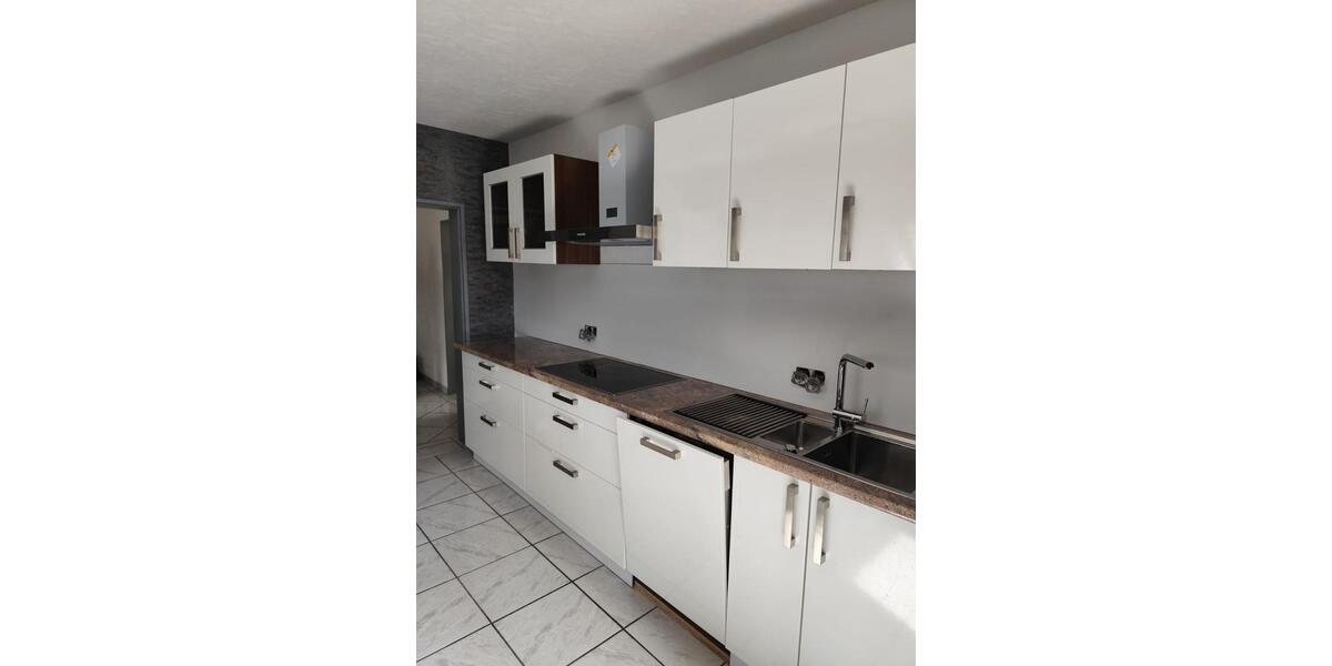 Dachgeschoßwohnung Altenbeken - 3 Zimmer, 112 m&sup2;, 730&euro; | Angebot:26462906