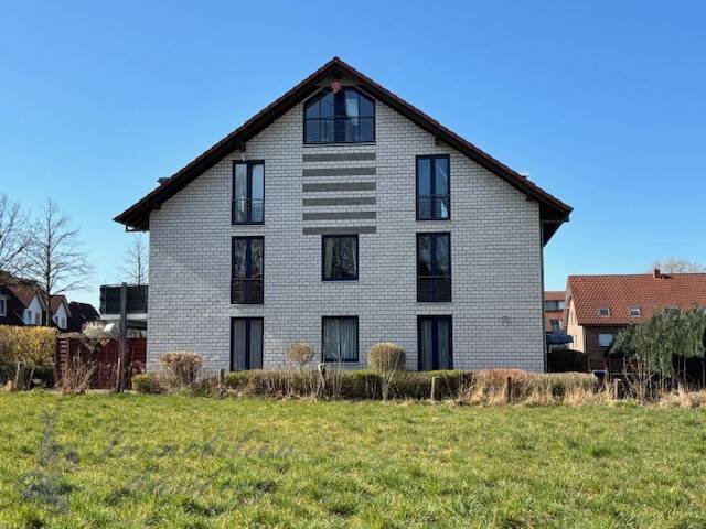 Schicke Eigentumswohnung in zentraler und ruhiger Wohnlage von Detmold-Heidenoldendorf 3 zimmer