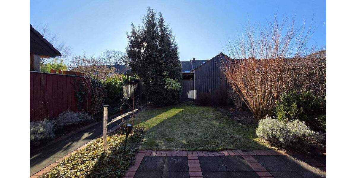 Reihenmittelhaus Paderborn Schloß Neuhaus - 4 Zimmer, 106 m&sup2;, 299.000&euro; | Angebot:25360765