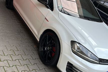 VW Golf 245.000 km 14.000 € Bielefeld 33719