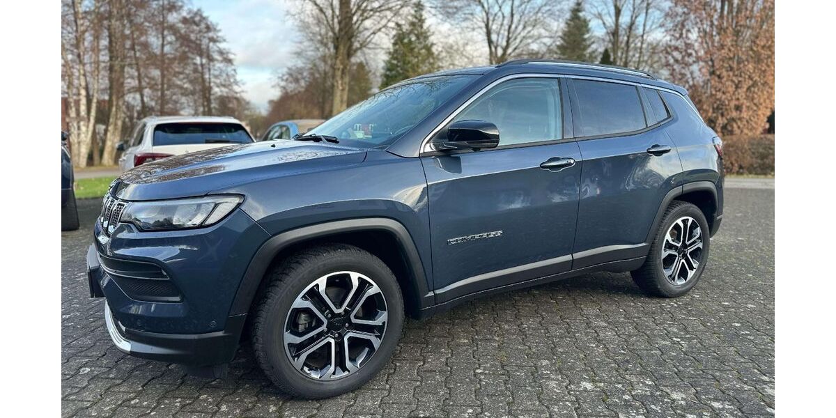 Jeep Compass 22.701 km 22.990 &euro; Willebadessen 34439