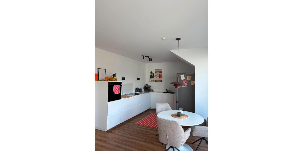 Dachgeschoßwohnung Salzkotten - 2 Zimmer, 86 m&sup2;, 990&euro; | Angebot:27593227