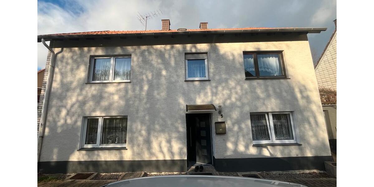 Einfamilienhaus Willebadessen - 9 Zimmer, 174 m&sup2;, 125.000&euro; | Angebot:27415949