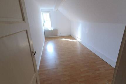 Wohnung Detmold Innenstadt - 3 Zimmer, 59 m&sup2;, 450&euro; | Angebot:26903049