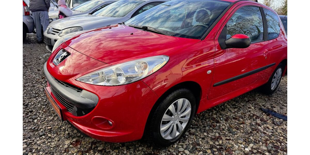 Peugeot 206 137.000 km 1.999 € Paderborn 33100