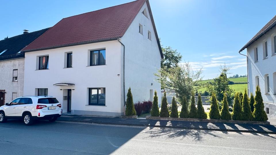 Einfamilienhaus Bad Driburg - 7 Zimmer, 172 m&sup2;, 309.000&euro; | Angebot:26412381