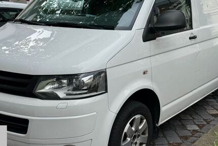 VW T5 Transporter 377.500 km 8.900 &euro; Detmold 32756