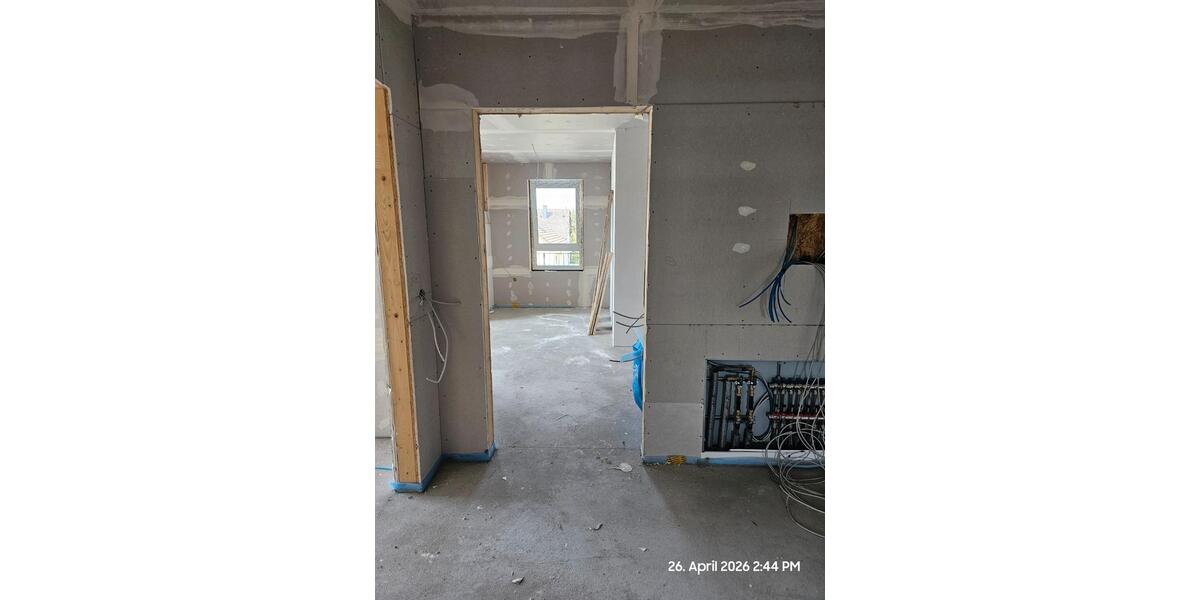 Etagenwohnung Bad Lippspringe - 4 Zimmer, 131 m&sup2;, 1.827&euro; | Angebot:26317741