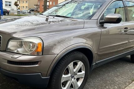 Volvo XC90 239.000 km 10.490 &euro; Paderborn 33104