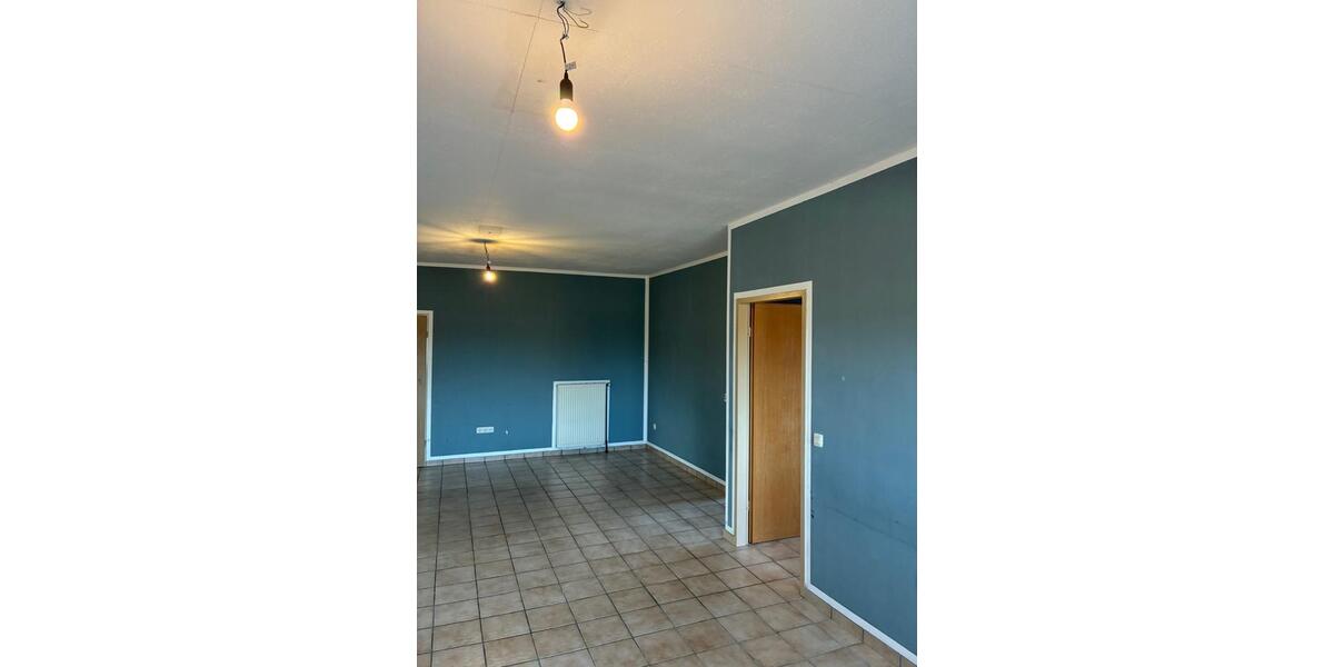 Dachgeschoßwohnung Hövelhof - 4 Zimmer, 101 m&sup2;, 800&euro; | Angebot:27549103