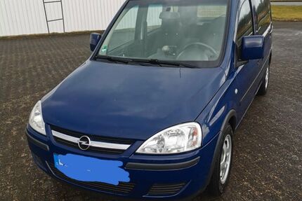 Opel Combo 244.000 km 2.800 &euro; Paderborn 33104
