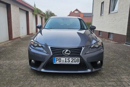 Lexus IS 250 176.000 km 20.000 &euro; Paderborn 33106