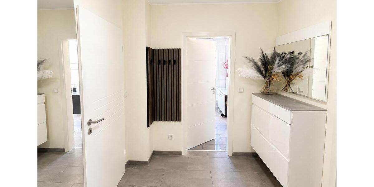 Erdgeschoßwohnung Bad Lippspringe - 3 Zimmer, 72 m&sup2;, 299.999&euro; | Angebot:27075727