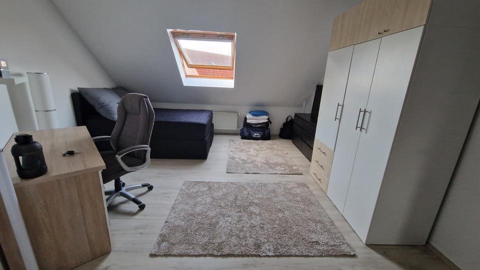 Etagenwohnung Paderborn Neuenbeken - 1 Zimmer, 20 m&sup2;, 227&euro; | Angebot:26651759