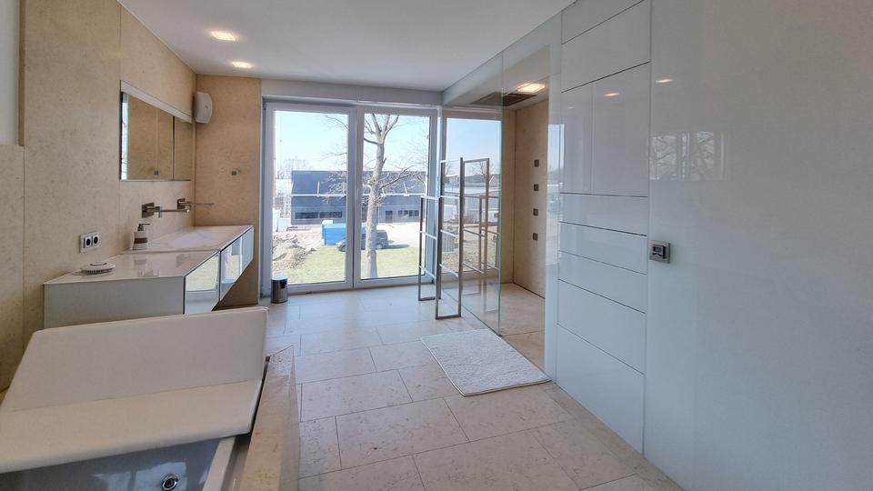 Einfamilienhaus Schloß Holte-Stukenbrock Stukenbrock - 3.5 Zimmer, 200 m&sup2;, 1.980&euro; | Angebot:26093828