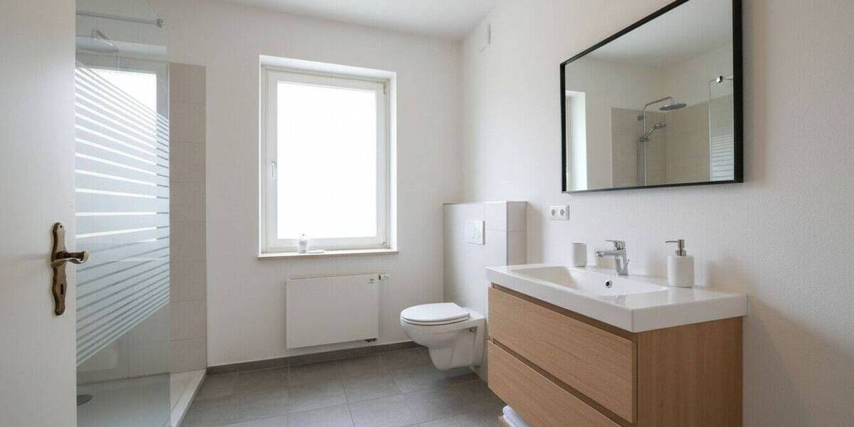 Einfamilienhaus Paderborn / Neuenbeken Neuenbeken - 6 Zimmer, 160 m&sup2;, 279.000&euro; | Angebot:25736022