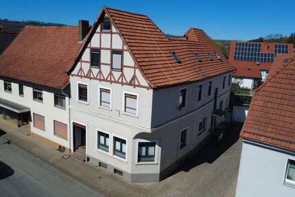 Haus Willebadessen - 18 Zimmer, 393 m&sup2;, 359.000&euro; | Angebot:26258190