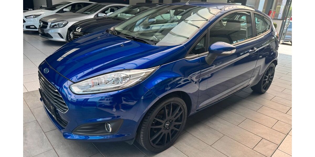 Ford Fiesta 156.000 km 4.900 € Detmold 32758