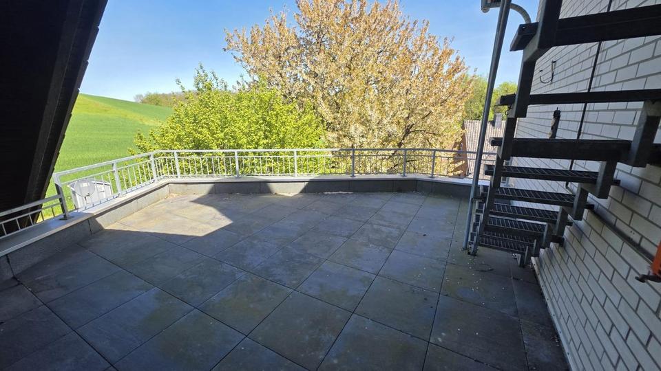 Etagenwohnung Horn-Bad Meinberg Bad Meinberg - 3 Zimmer, 110 m&sup2;, 950&euro; | Angebot:26470272