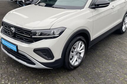 VW T-Cross 23.146 km 23.799 &euro; Büren 33142