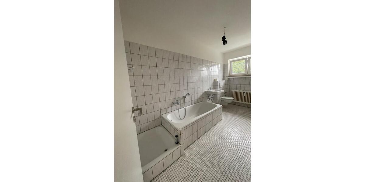 Erdgeschoßwohnung Lippstadt Garfeln - 3 Zimmer, 75 m&sup2;, 750&euro; | Angebot:25580250