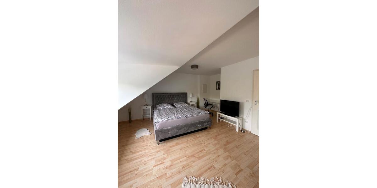 Etagenwohnung Paderborn - 2 Zimmer, 75 m&sup2;, 1.150&euro; | Angebot:26586397