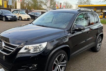 VW Tiguan 215.000 km 5.999 &euro; Paderborn 33104