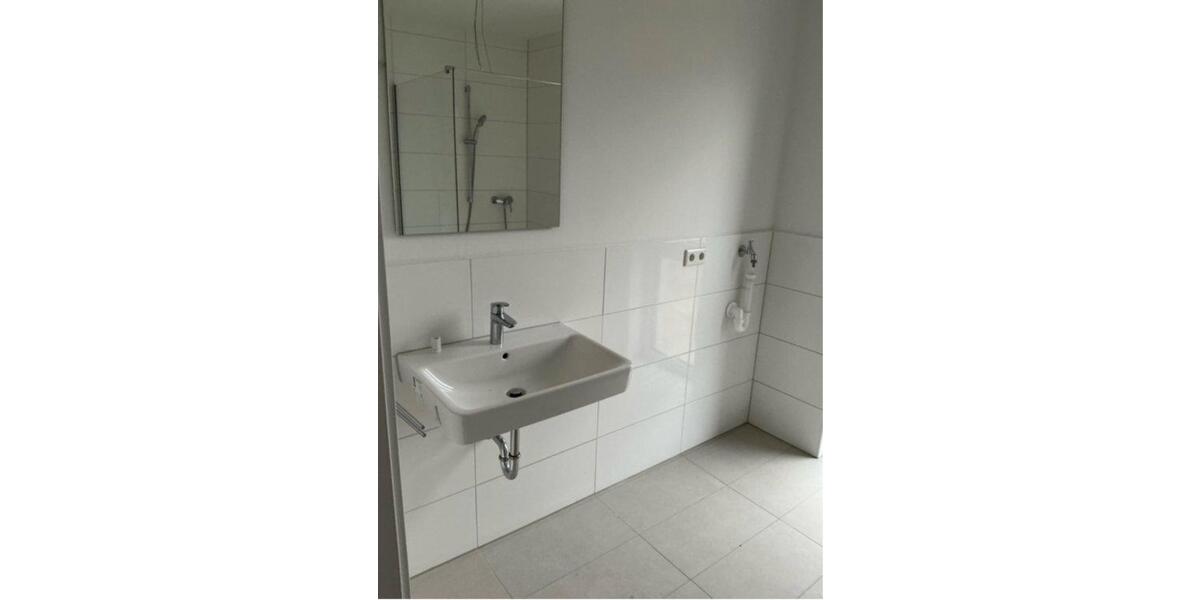 Etagenwohnung Paderborn - 3 Zimmer, 80 m&sup2;, 1.140&euro; | Angebot:26099674