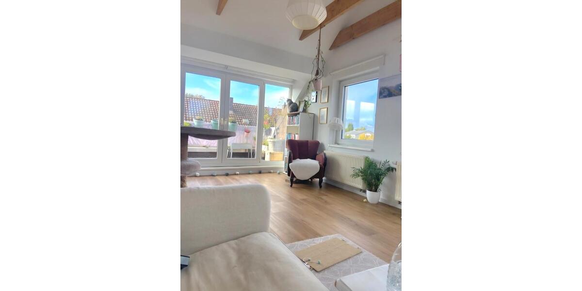 Dachgeschoßwohnung Paderborn - 2 Zimmer, 50 m&sup2;, 650&euro; | Angebot:26316166