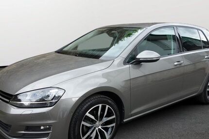 VW Golf 54.000 km 12.990 &euro; Geseke 59590