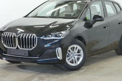 BMW 220 Active Tourer 4.800 km 35.840 &euro; Paderborn 33100