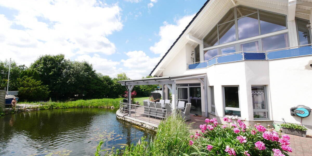 Einfamilienhaus Willebadessen - 6 Zimmer, 245 m&sup2;, 429.000&euro; | Angebot:25704095