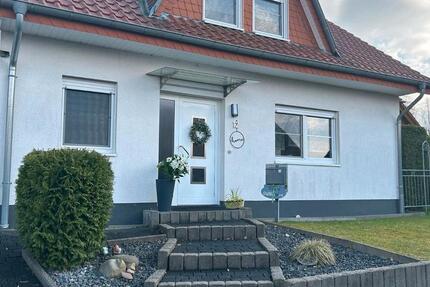 Haus Büren - 7 Zimmer, 131 m&sup2;, 432.000&euro; | Angebot:27227543